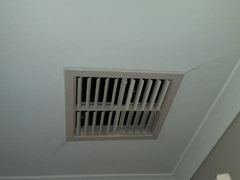 gallery/crackedceiling/1 8